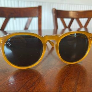 Raen Remmy49 Polarized sunglasses